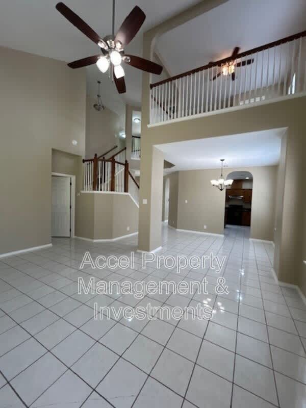 4510 Santa Inez St – photo 2