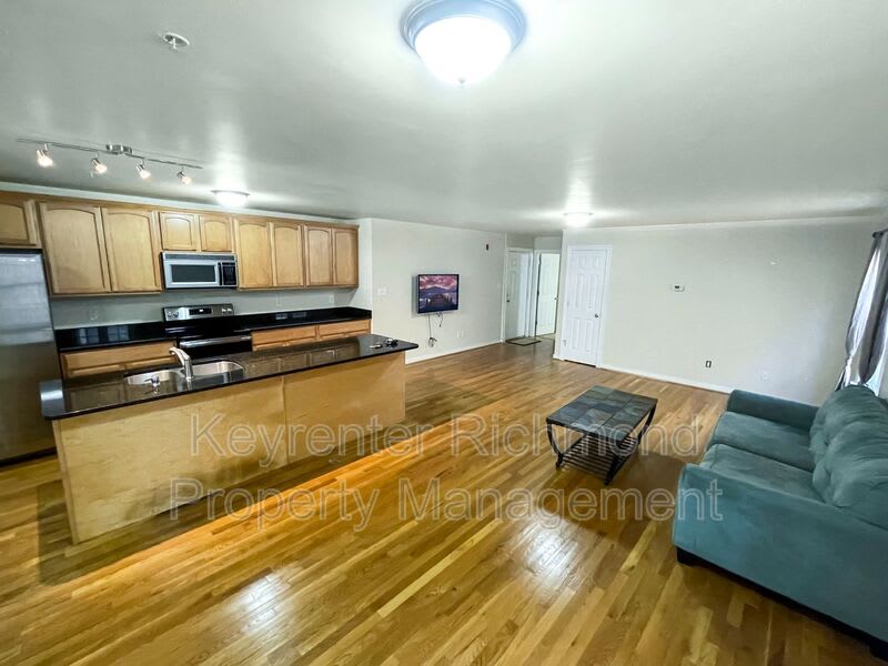 3219 Ellwood Ave – photo 3