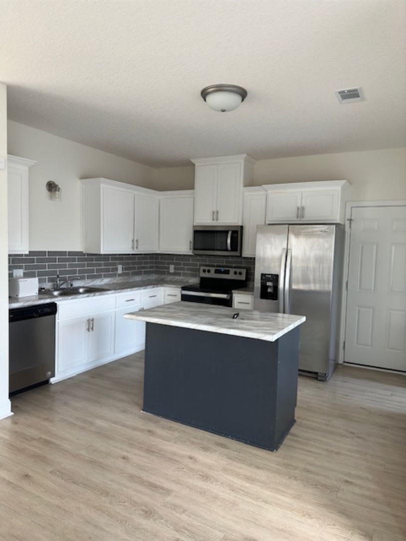 FOR RENT – photo 3