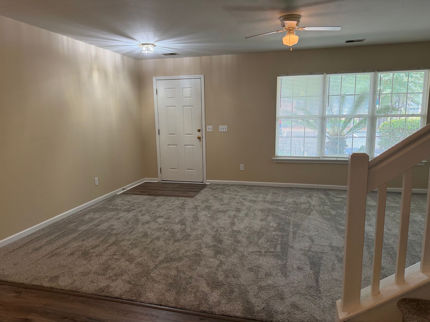 Renovated Three Bedroom Townhome in Townes of Buckwalter – photo 3