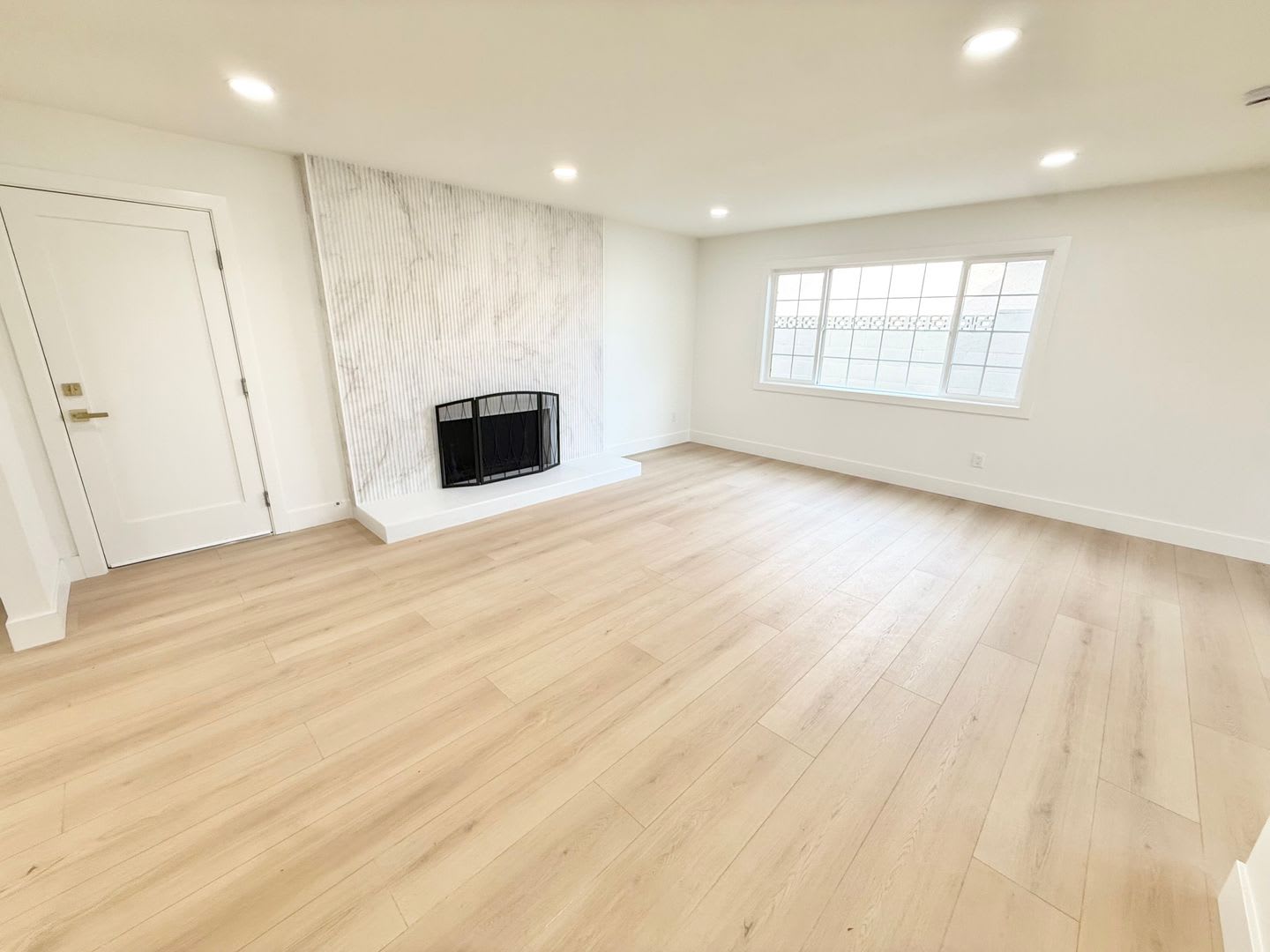 Fully Renovated Luxury Anaheim Residence – photo 3