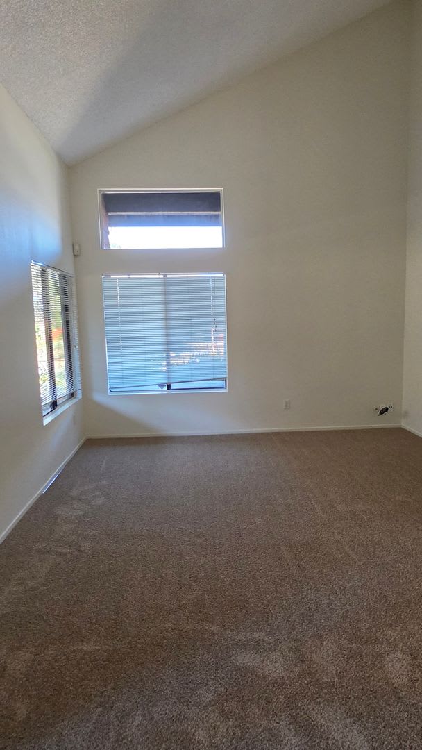 4BD 2.5BA House located in Rancho Penasquitos – photo 2