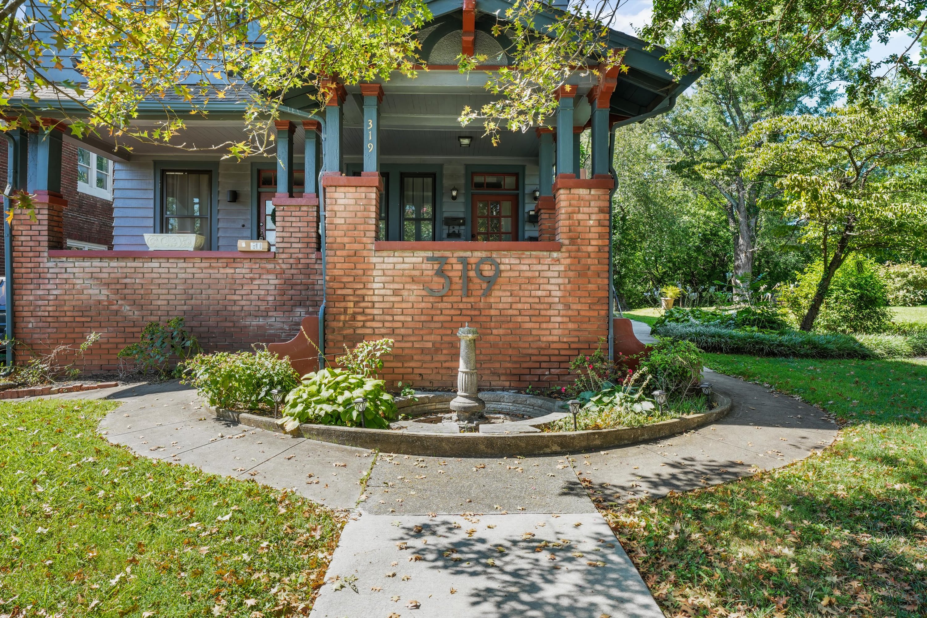 319 E Scott Ave – photo 3