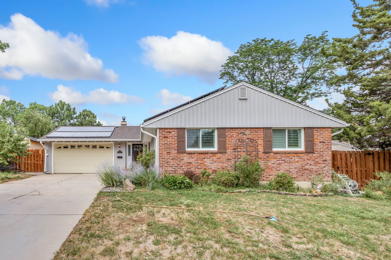 Beautifully Remodeled 4-Bedroom Home with Huge Backyard, New Deck &amp; Views – photo 2