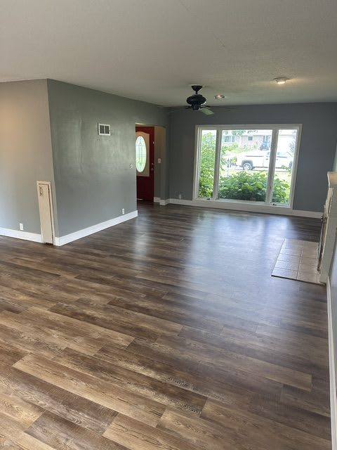 110 Montrose Road – photo 3