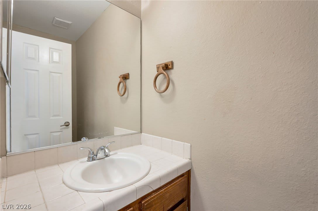 2528 Cherrywood Street – photo 4