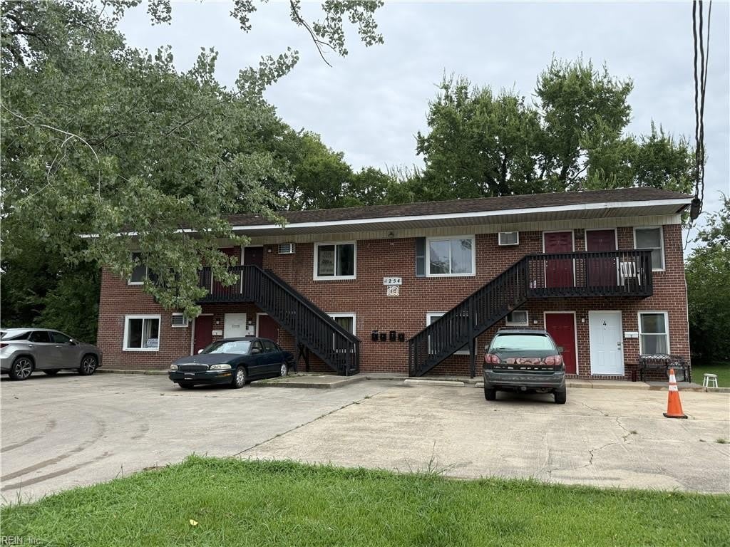 1254 Hanson Avenue – photo 1