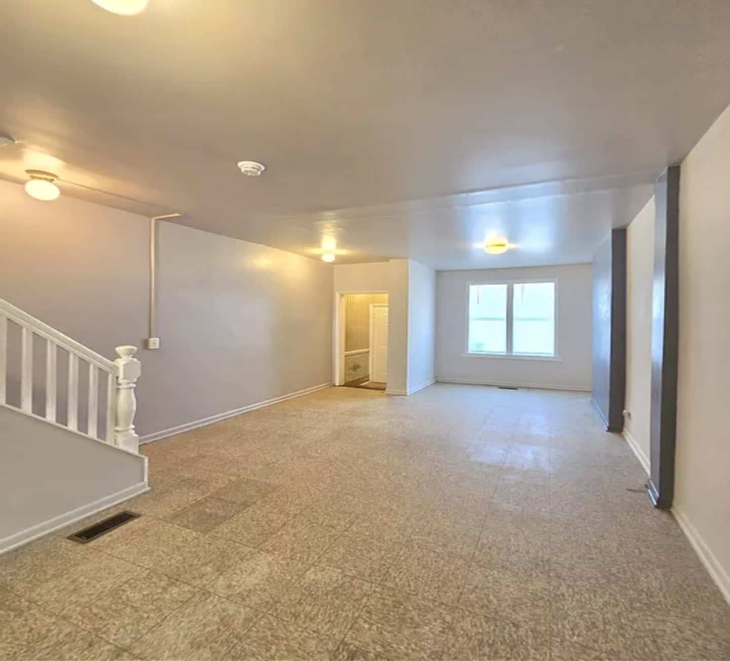 1310 North Montford Avenue – photo 2