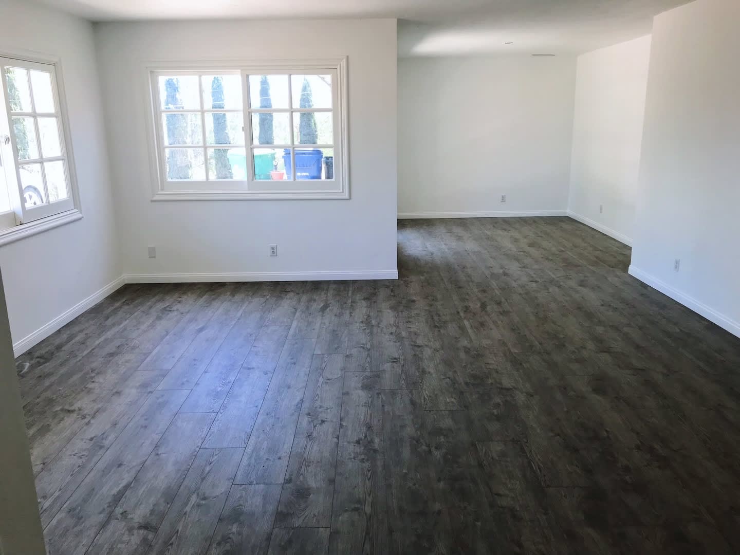 Rare Find Completely Remodeled 3 Bedroom 2 5 Bath Home – photo 3