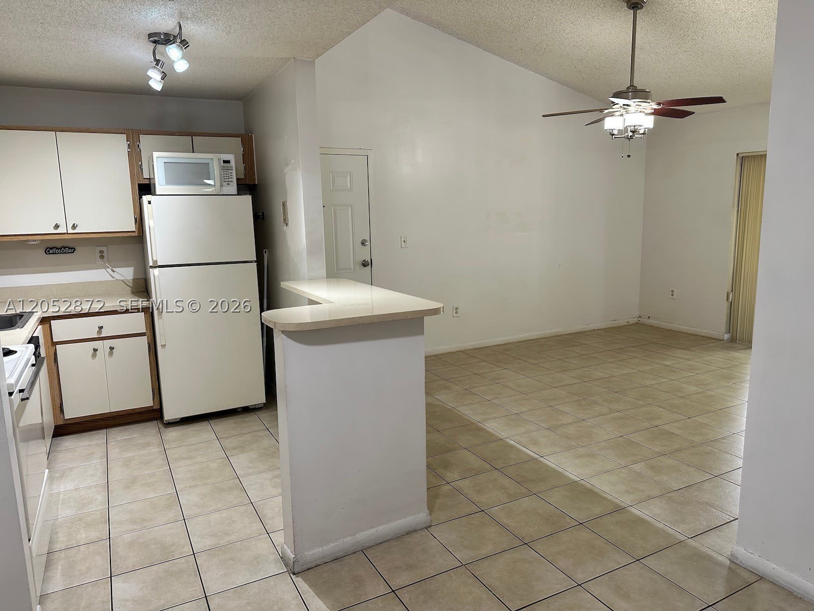 7200 NW 179th St – photo 4