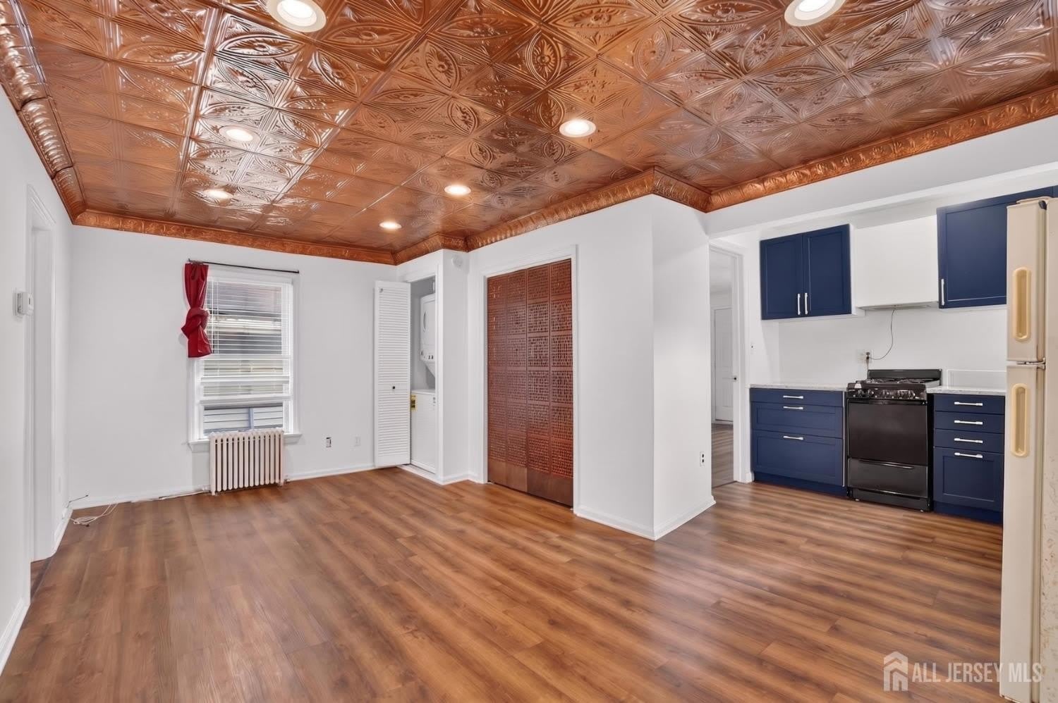 127 S Pine Avenue – photo 3