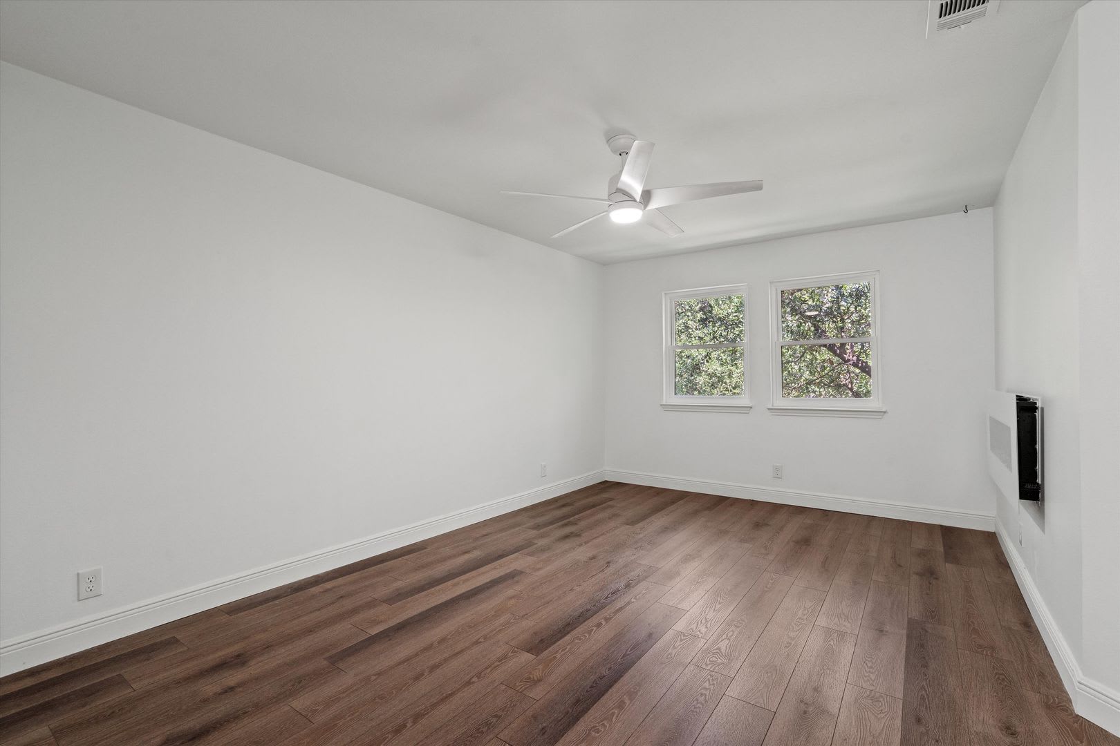 9226 Jollyville Rd #220, Austin, Texas 78759 – photo 5