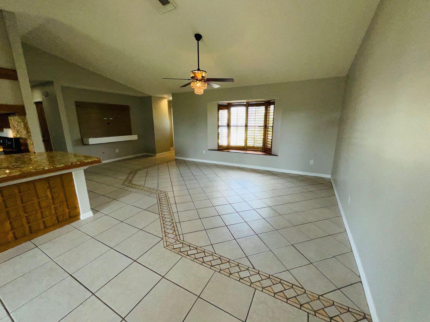 3/2/2 Home Available_Don't miss out! – photo 4