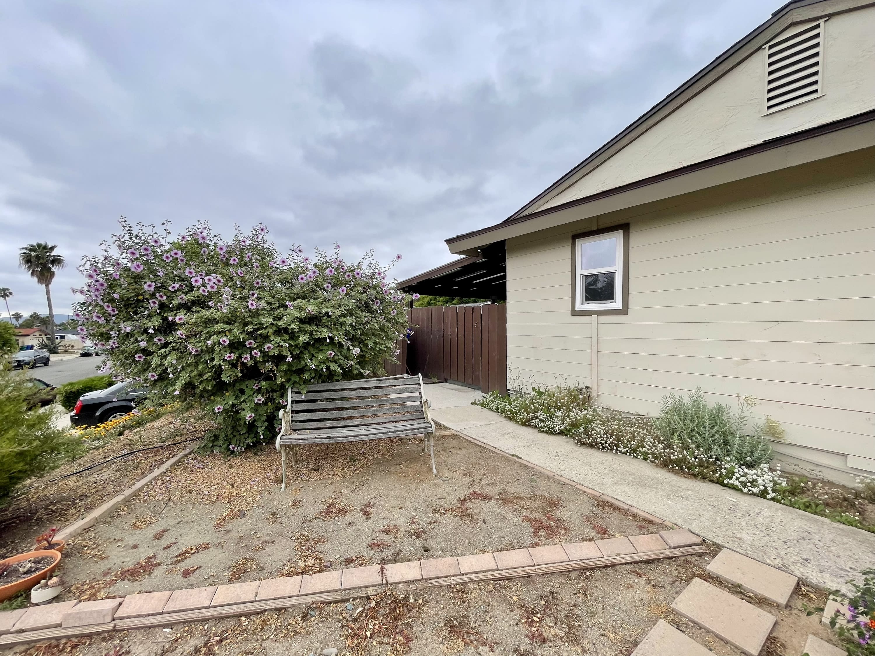 9556 1/2 Cecilwood Drive – photo 4