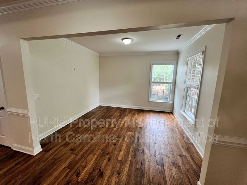 10330 Royal Winchester Drive – photo 5