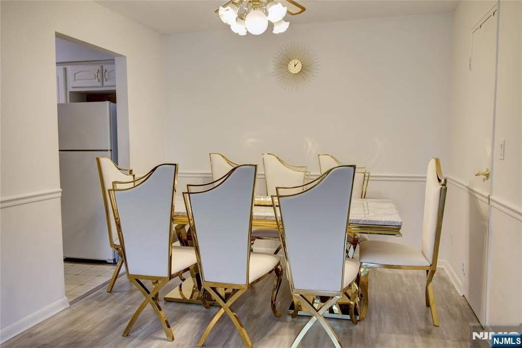464 Liberty Street – photo 4