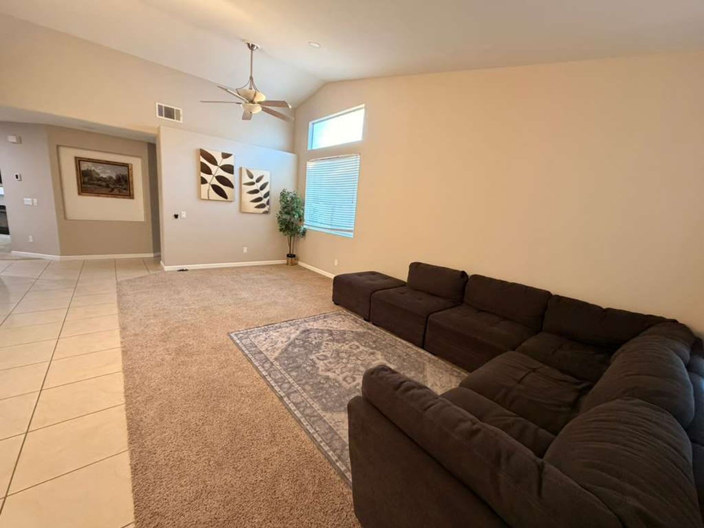 Mid Term Rental Beautiful 4 Bedroom Pool Home In South Temecula – photo 3