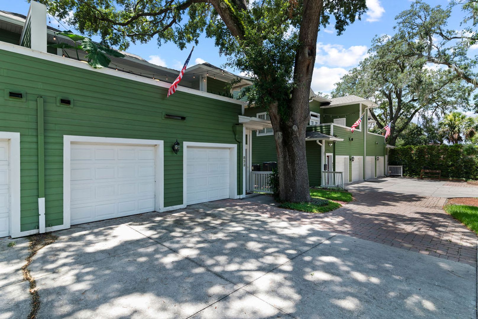 3 600 2 Bedroom 3 Full Bath Townhouse In The Mills District – photo 3