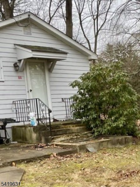 77 Wardle Ave – photo 2