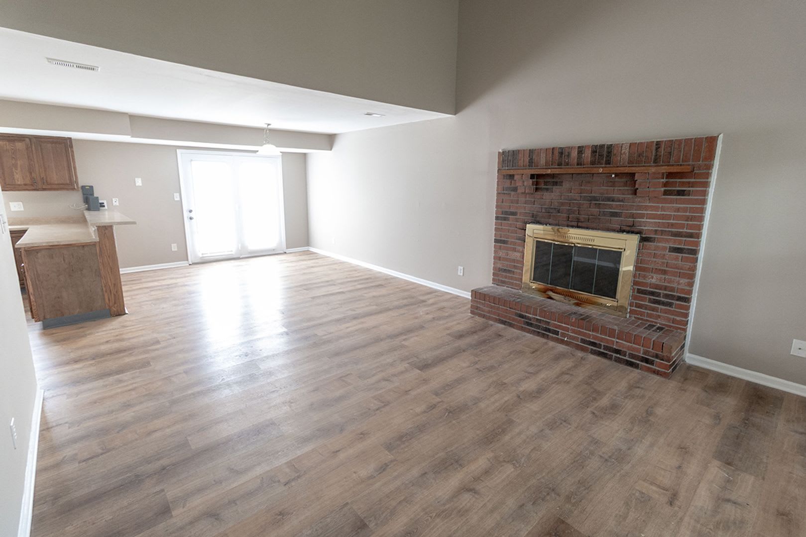 3 Bedroom Southside Duplex – photo 3