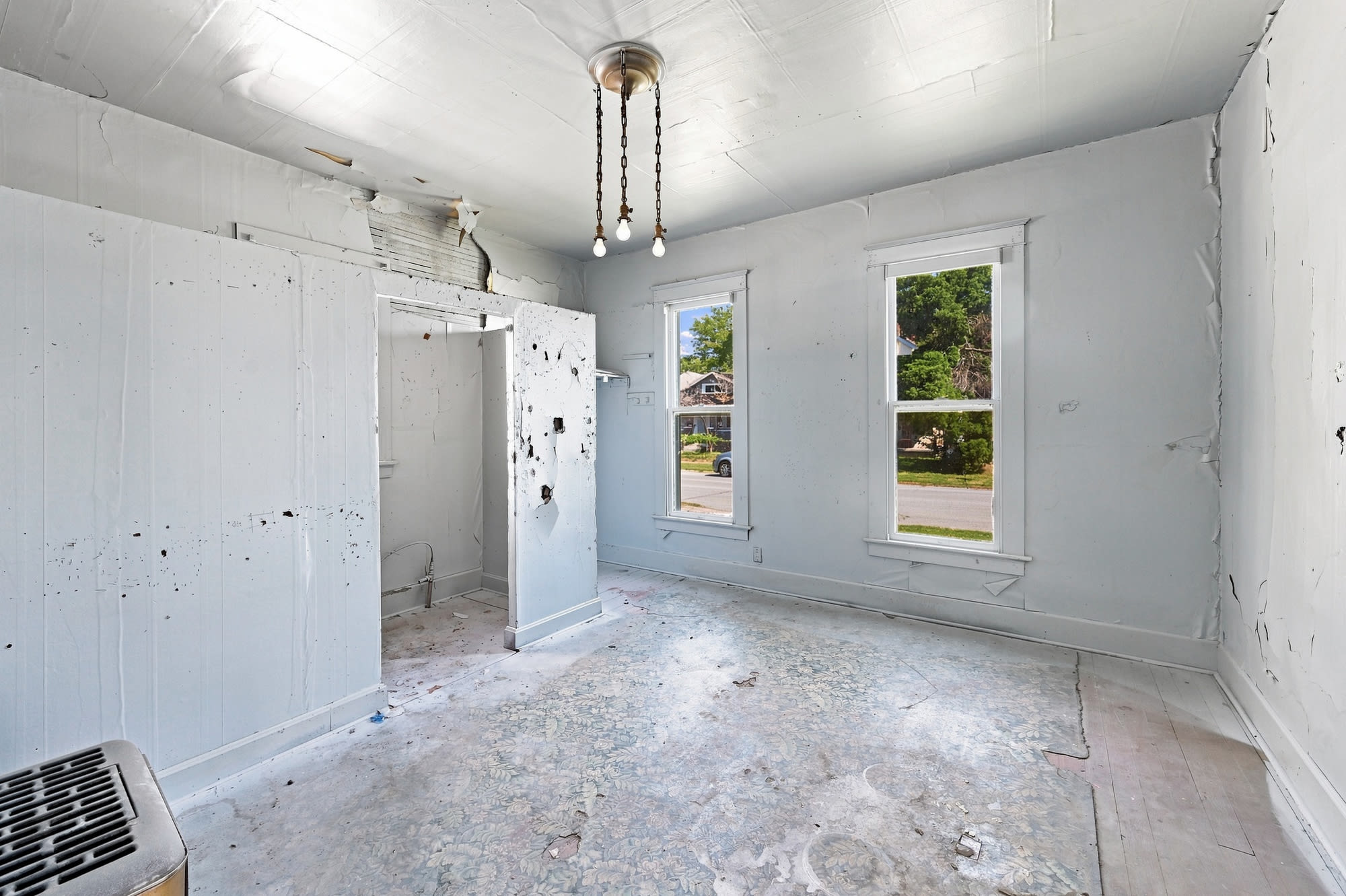 731 E Florida St – photo 5