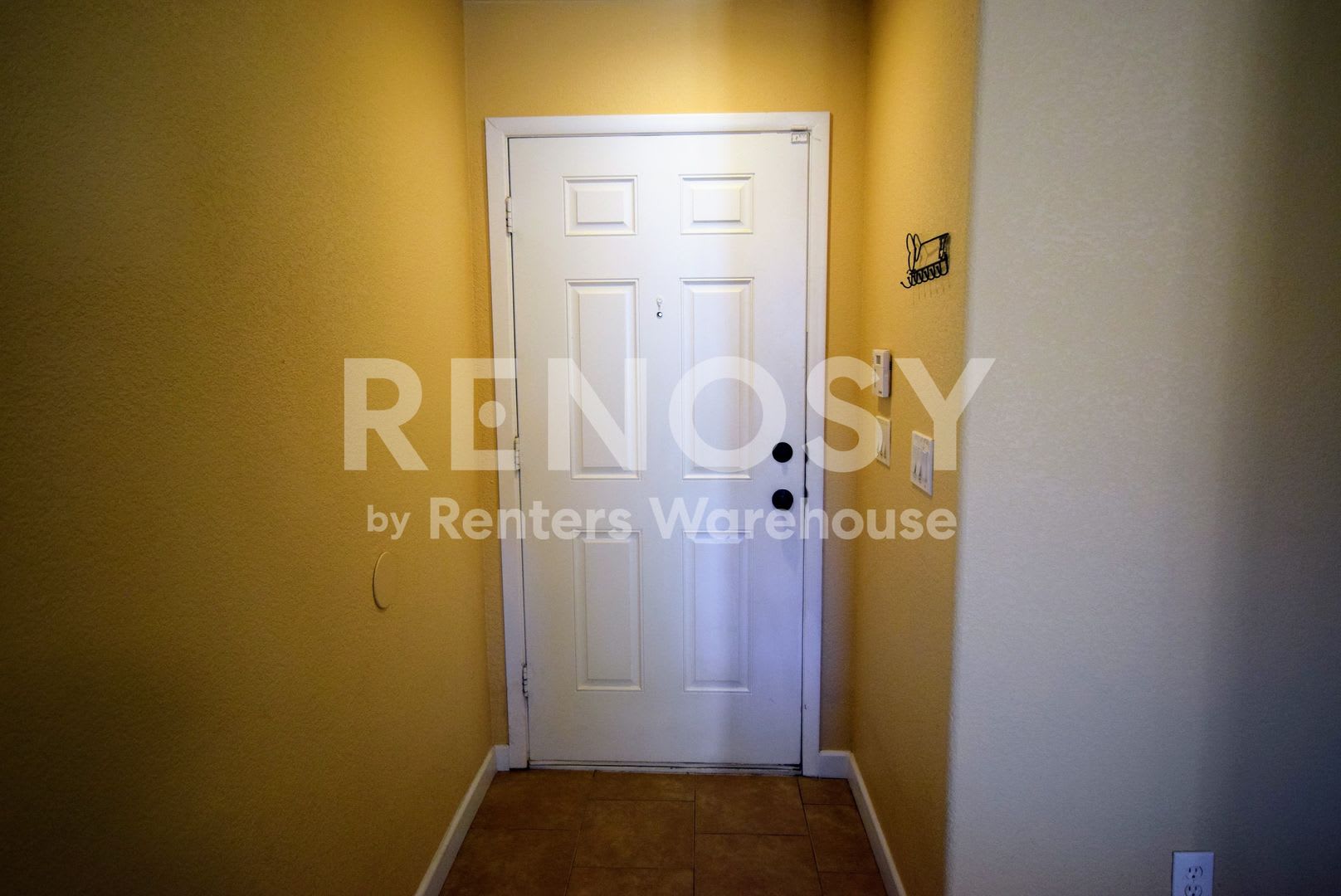 Space, Style, and a Community You Will Love -- Iron Mountain Ranch – photo 3