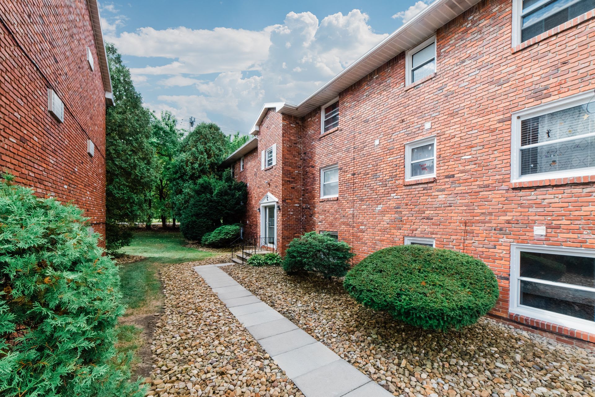 Brookside Apartments – photo 4
