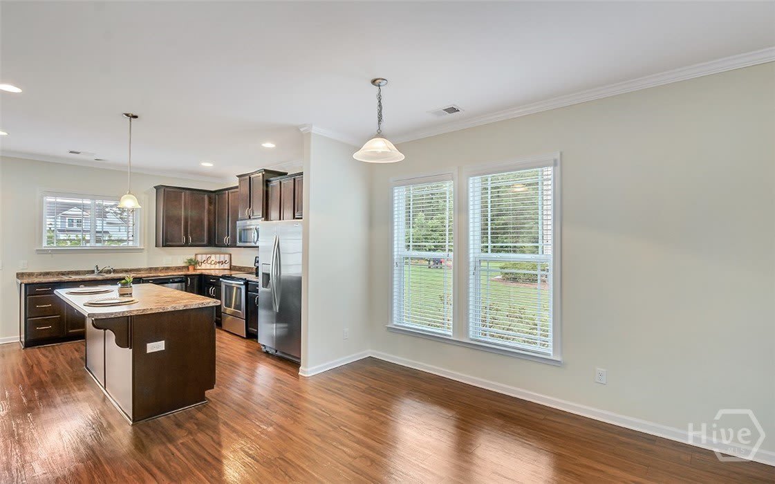 208 Ventura Place – photo 5