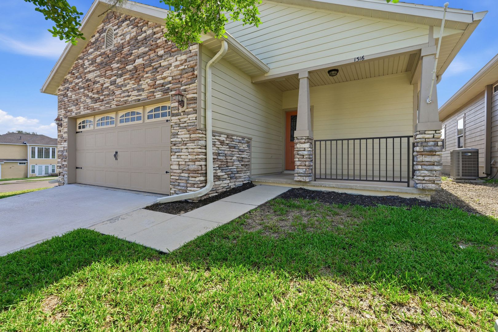 Move in ready – photo 2