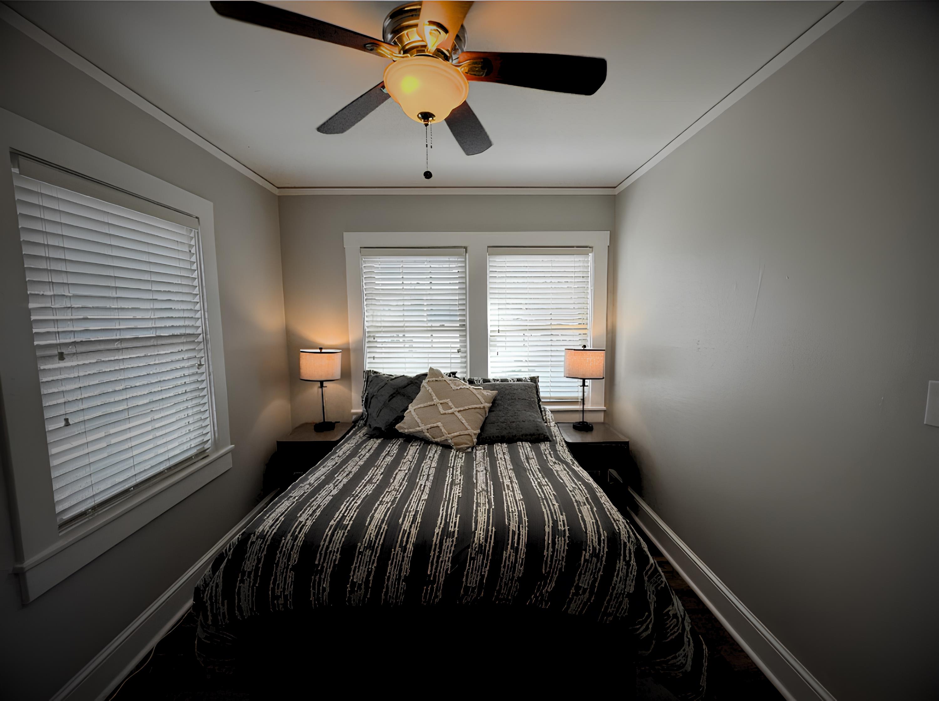 317 De Soto Street Apt 2 – photo 3