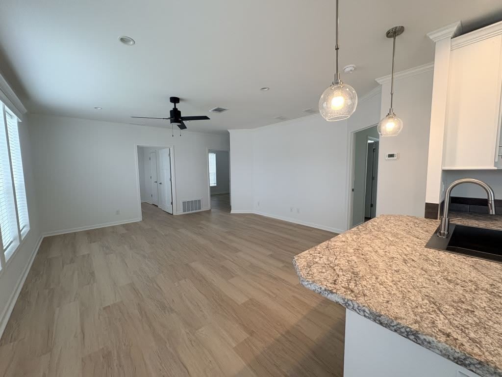 1646 Voyager Drive – photo 4