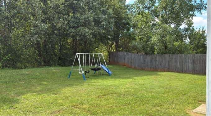 330 Kenneth Boulevard Northwest – photo 4