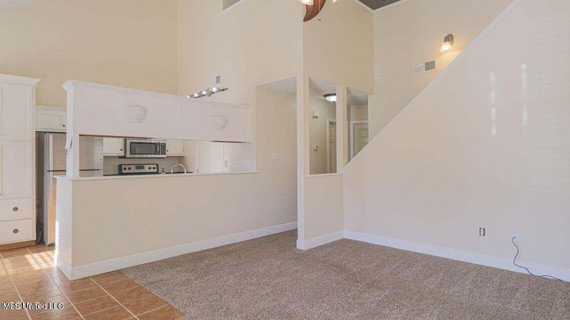 13472 Locust Hill Drive – photo 3