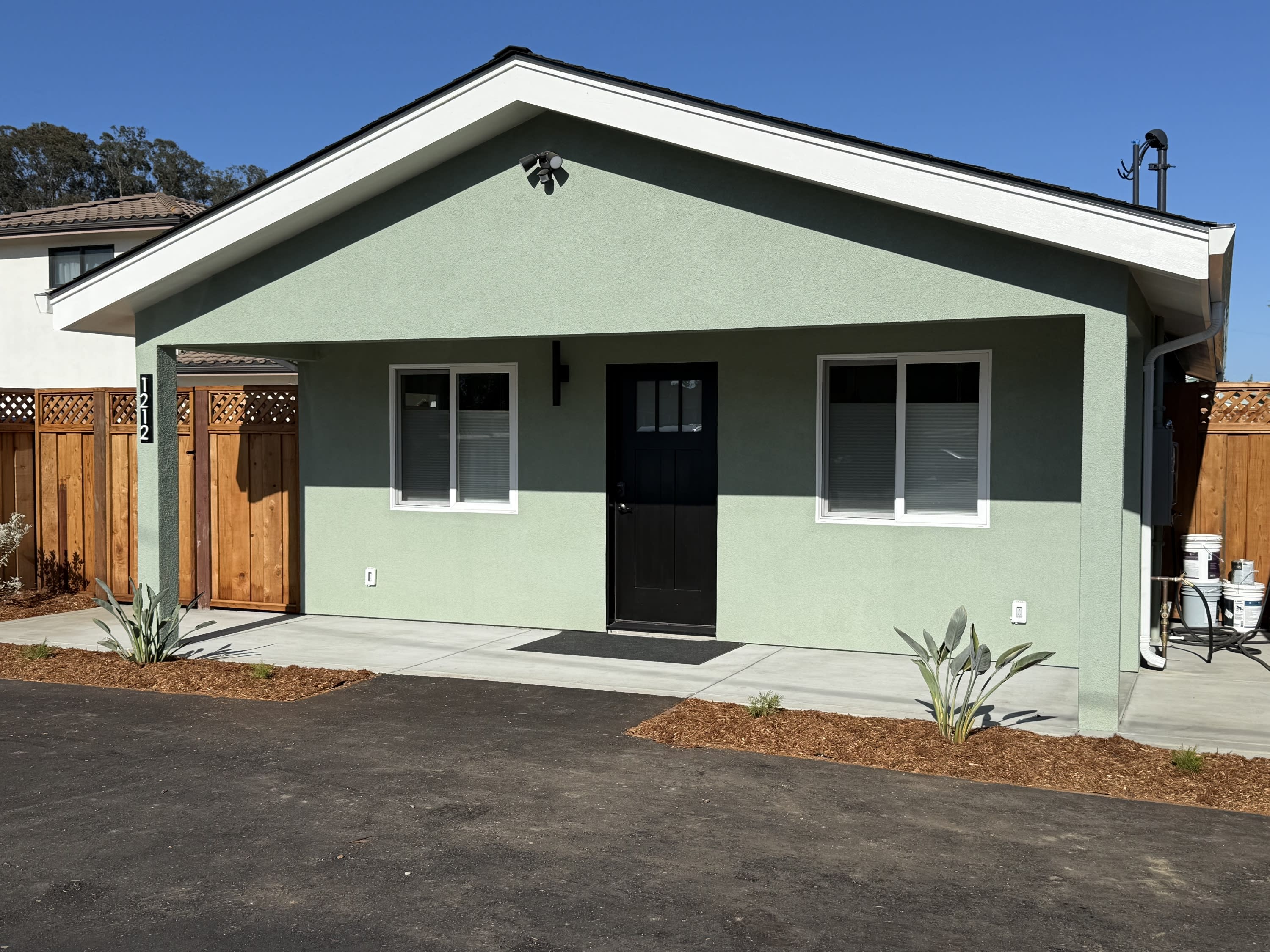 1212 Chanticleer Avenue – photo 1