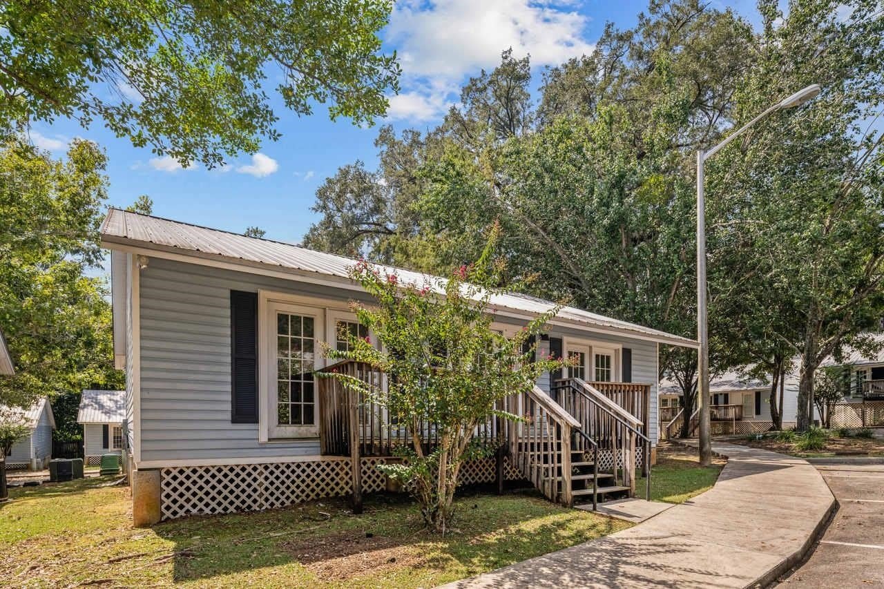 2266 Magnolia Circle – photo 4