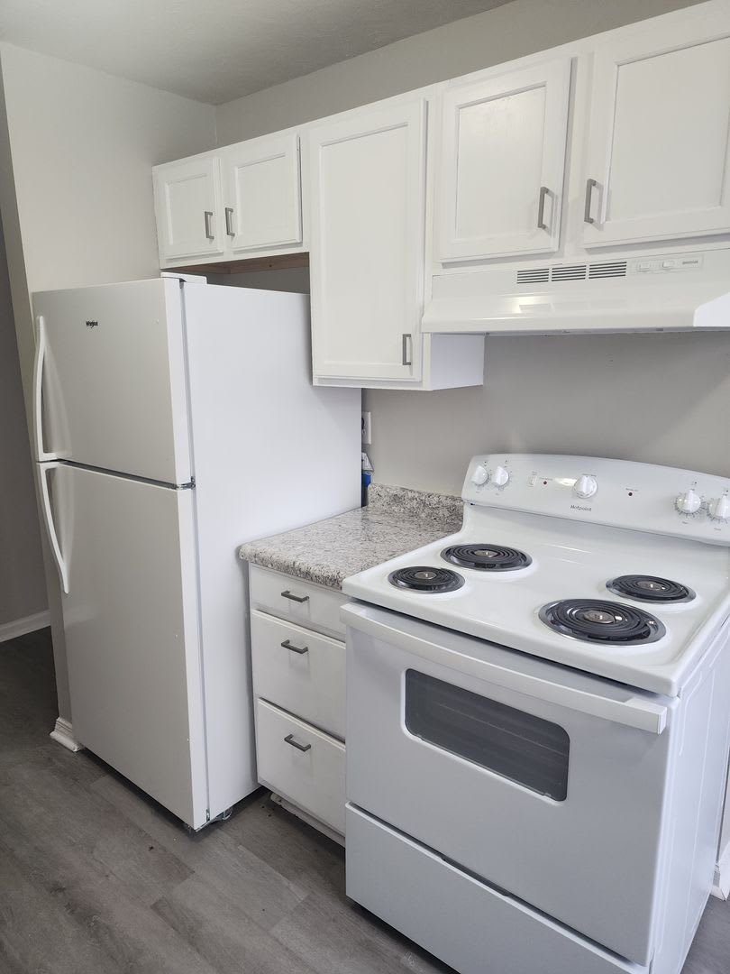 Washington Square Apartments – photo 2