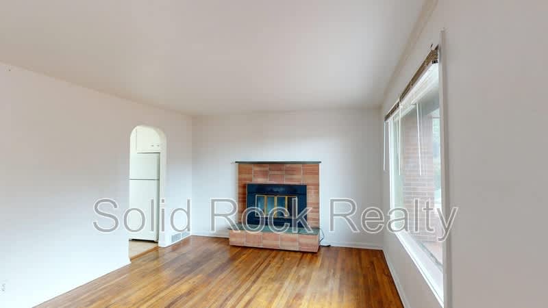513 West Uintah Street – photo 2