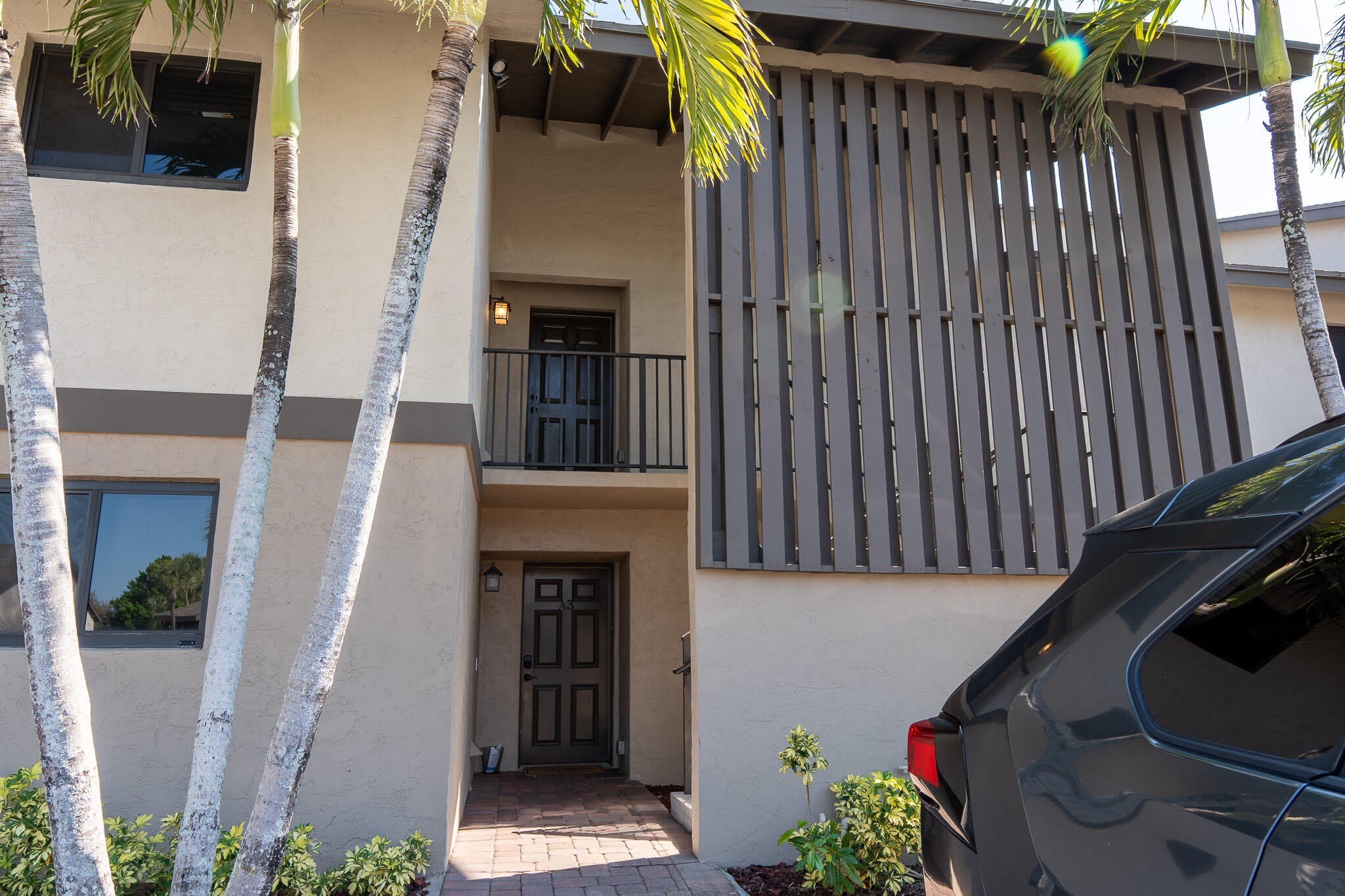 1665 Cabot Lane – photo 2