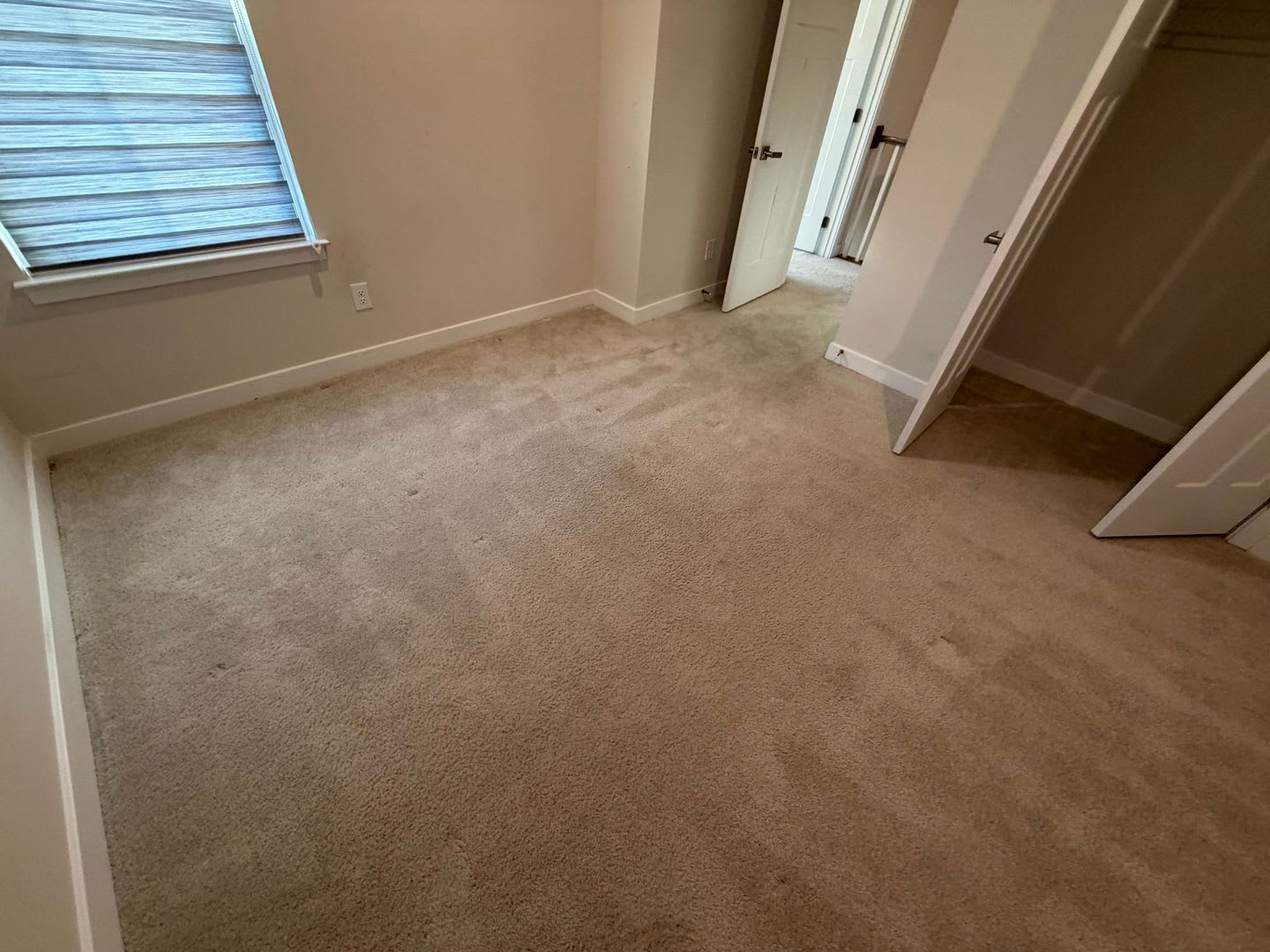 Room in 3 Bedroom Home at Violet Canyon Dr NW – photo 5