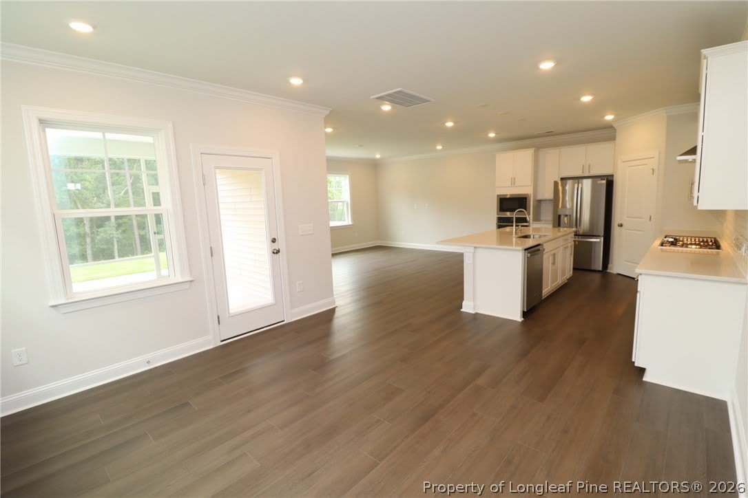 1015 Gemstone Way – photo 4
