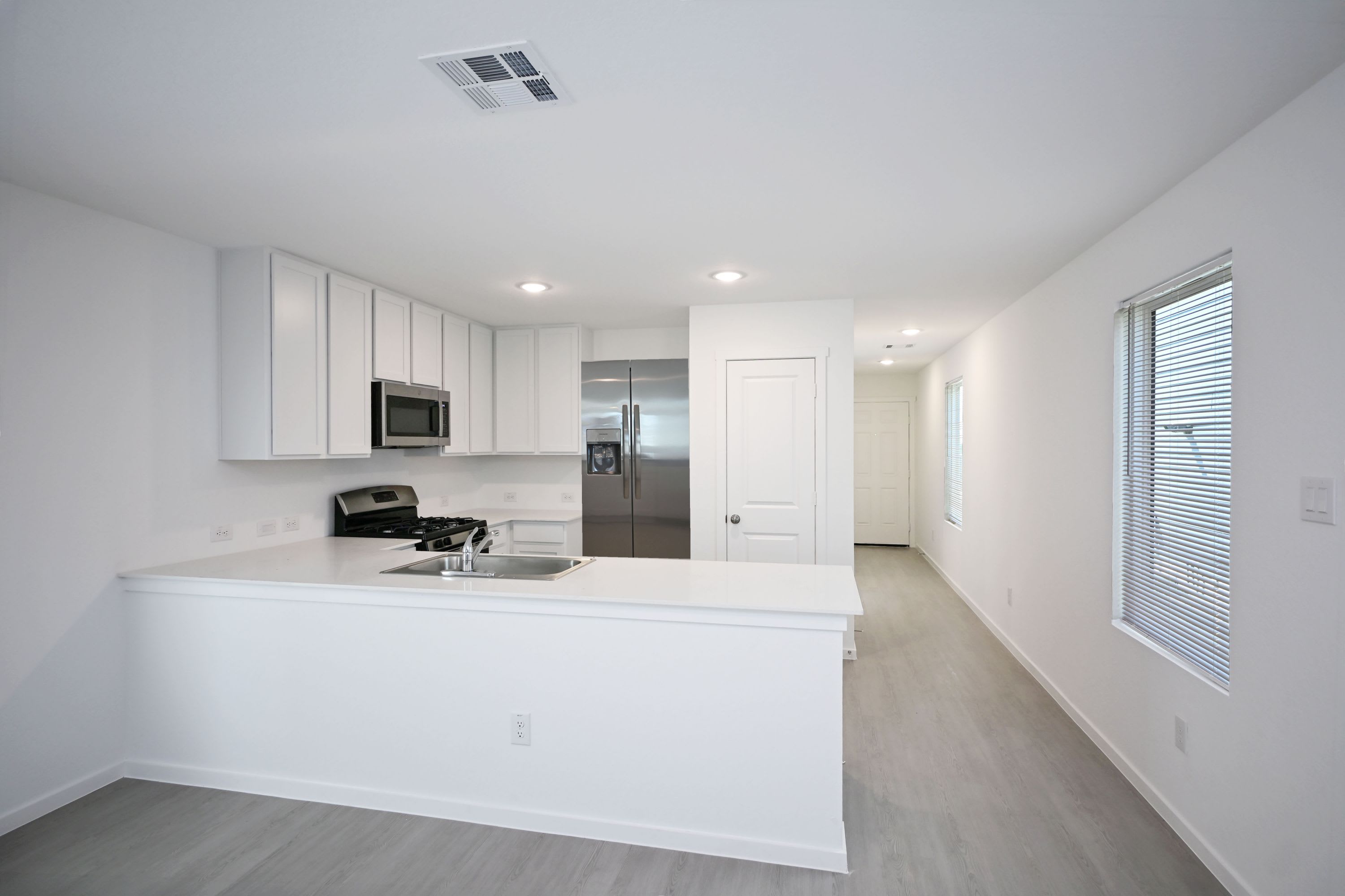 4949 Winecup Cove – photo 4