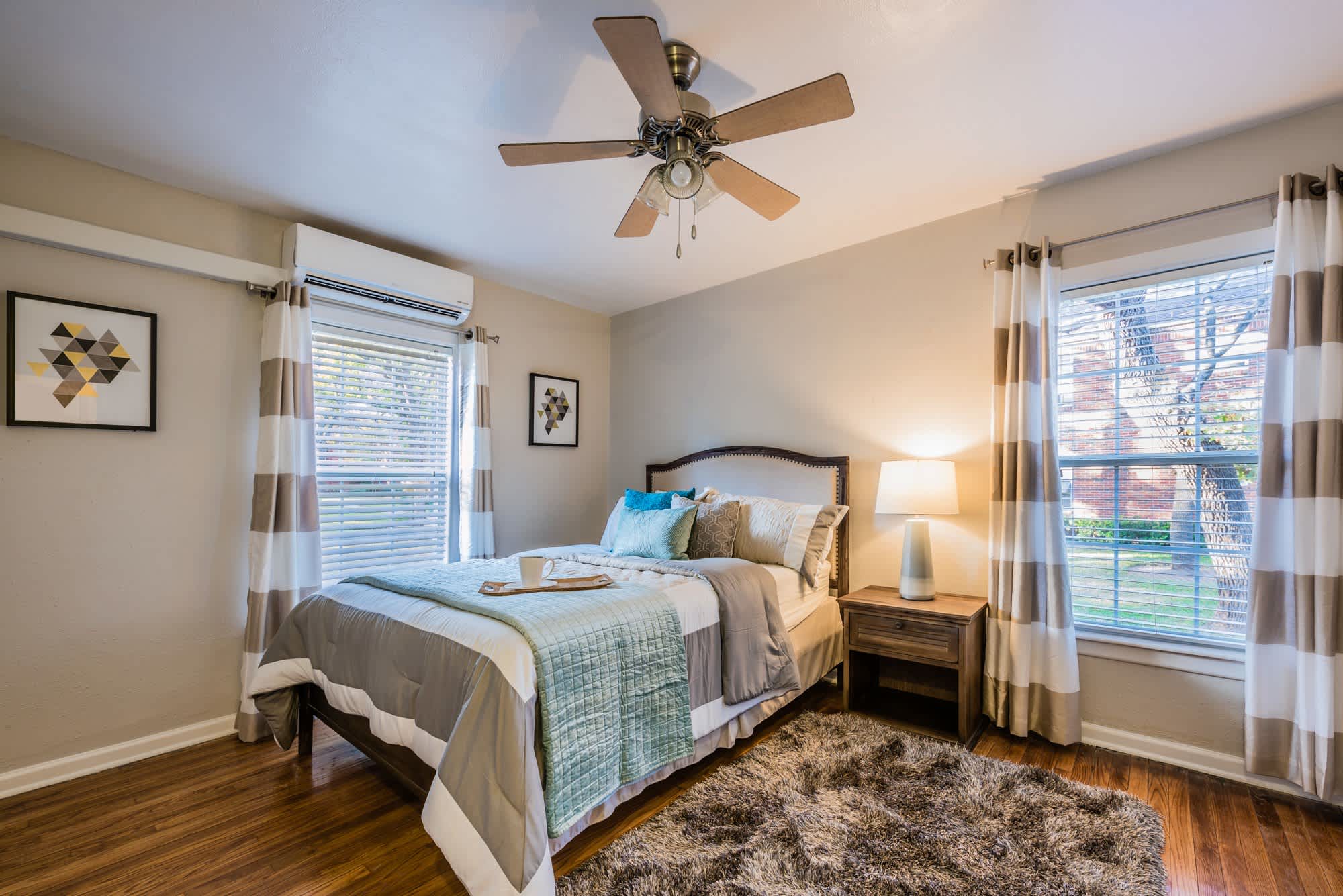 Crestwood Place Apartments – photo 4