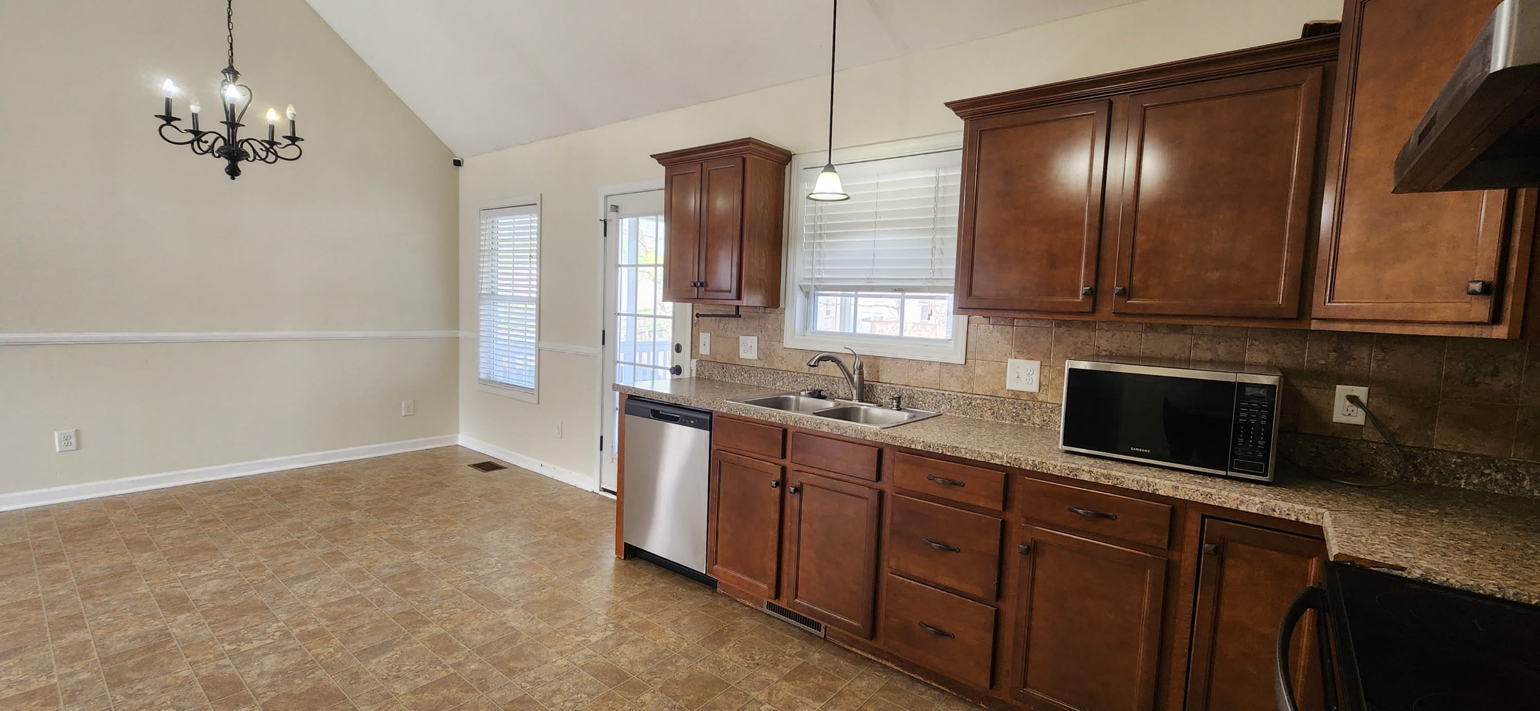 2969 Brewster Drive – photo 5