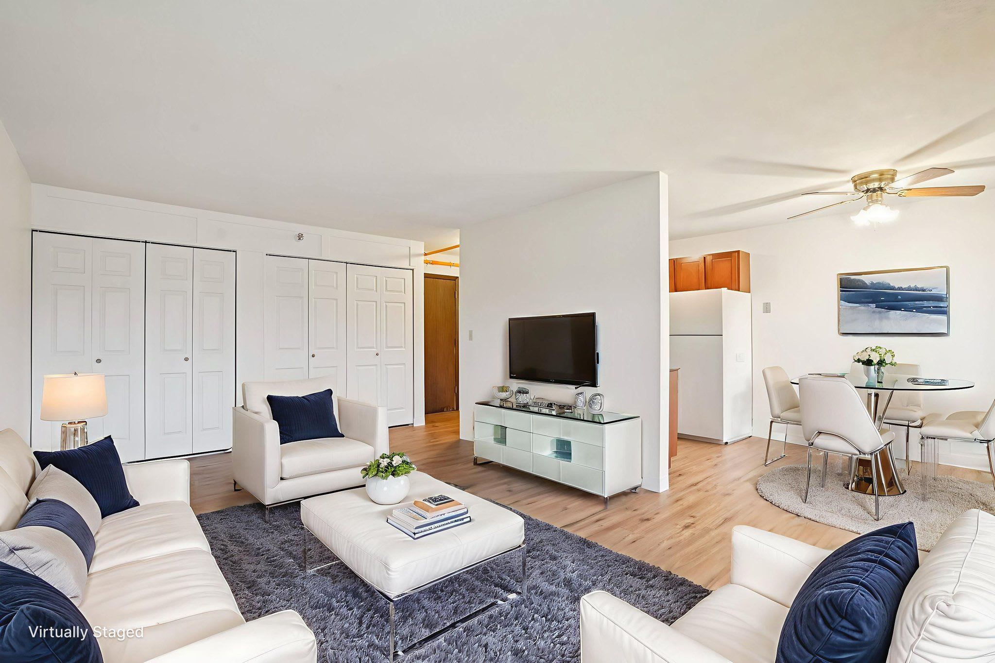 Eastside 1276 – photo 2
