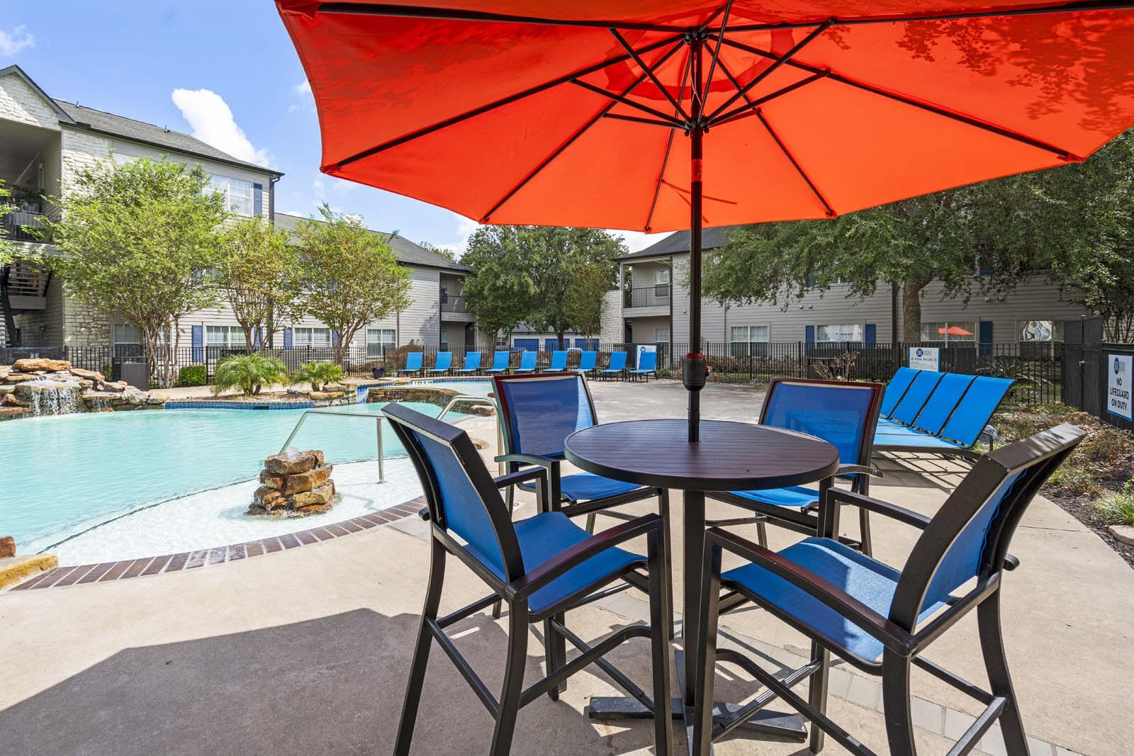 Oak Grove Apartments – photo 5