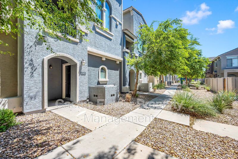 280 S Evergreen Rd – photo 5