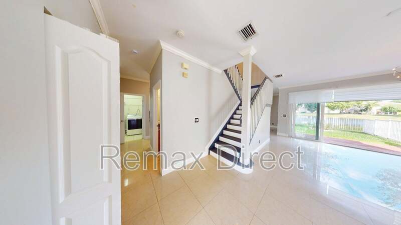 113 Canterbury Place – photo 3