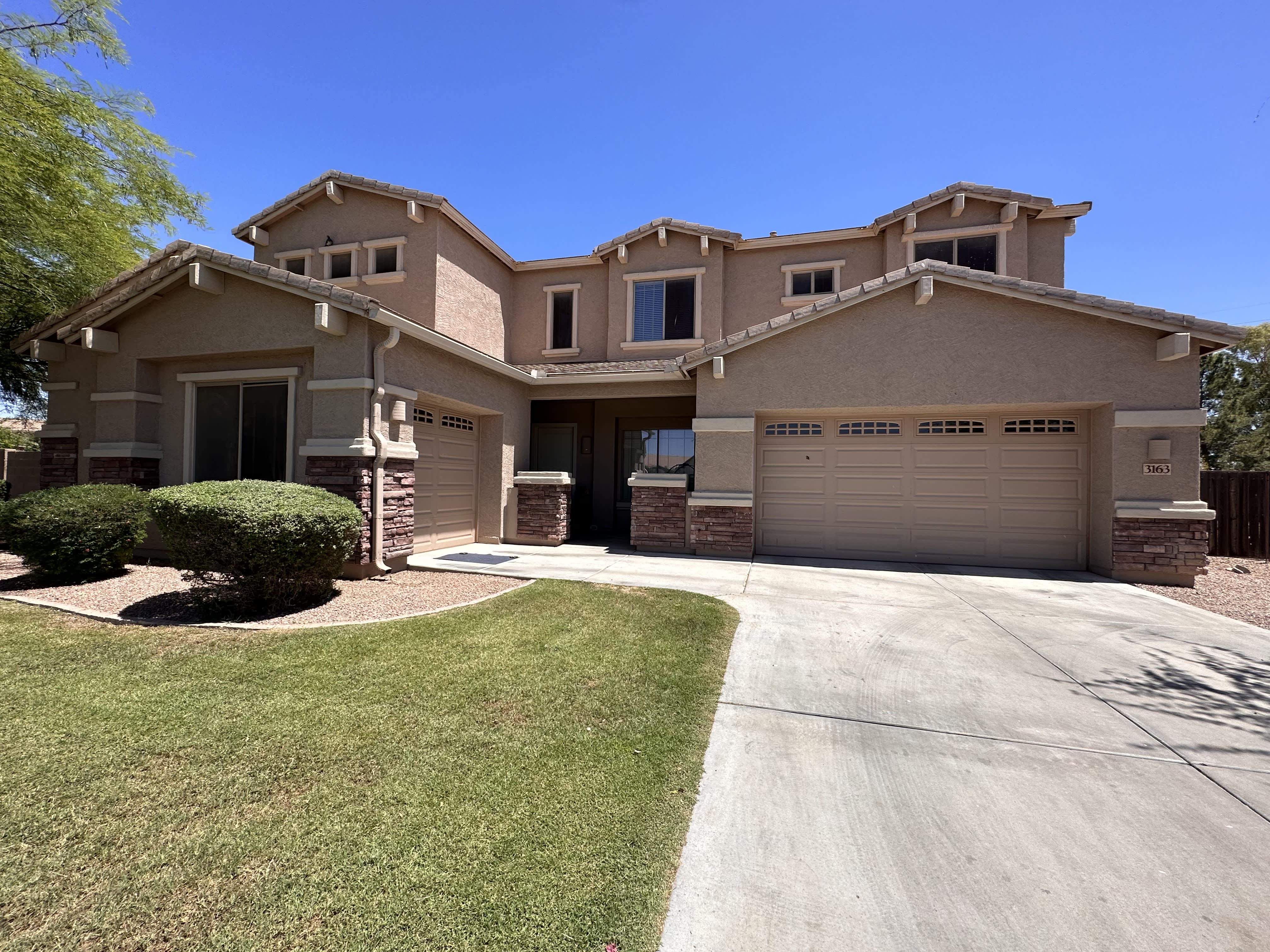 3163 S Porter St – photo 2