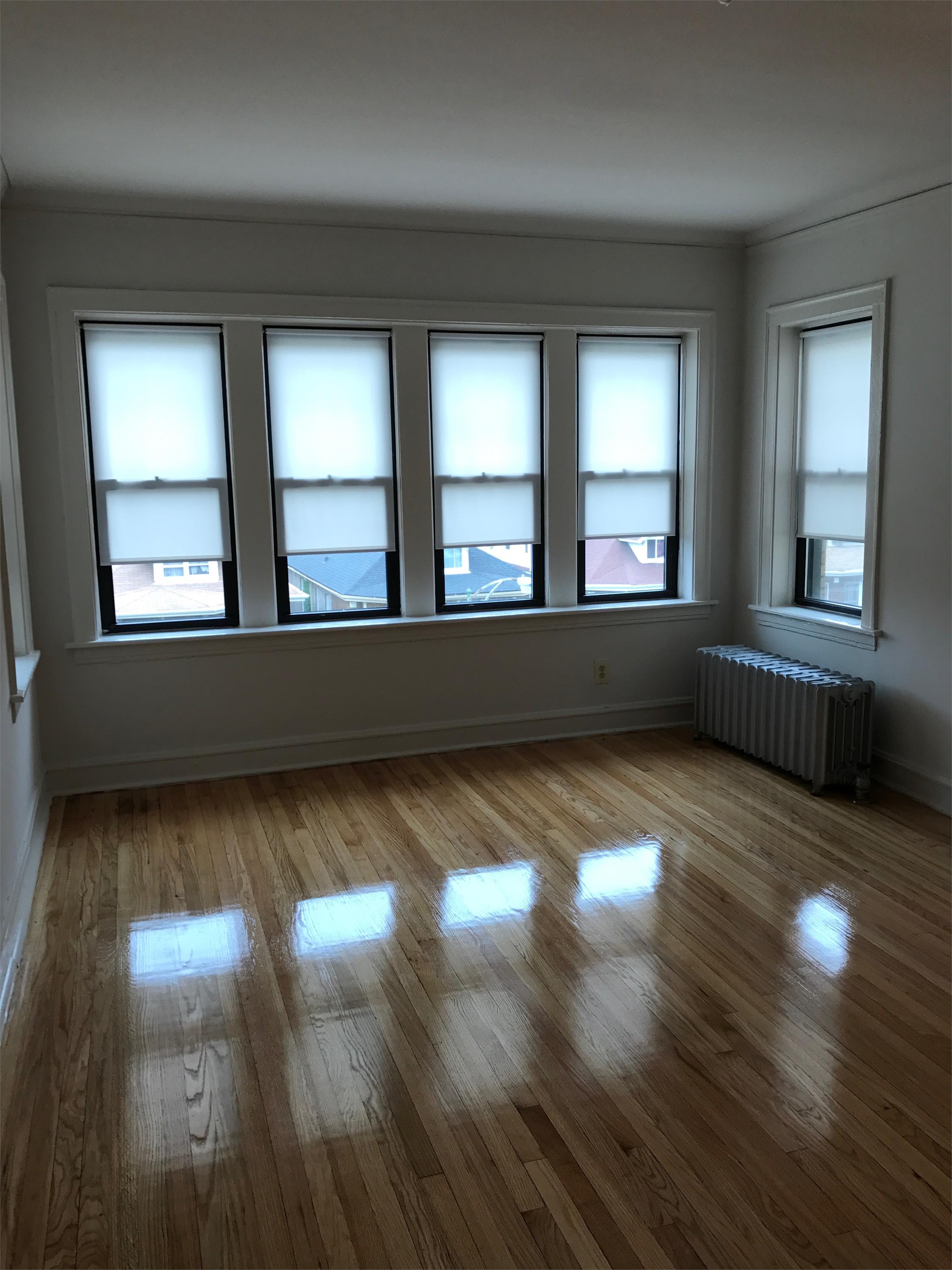 8304 So. May St – photo 1