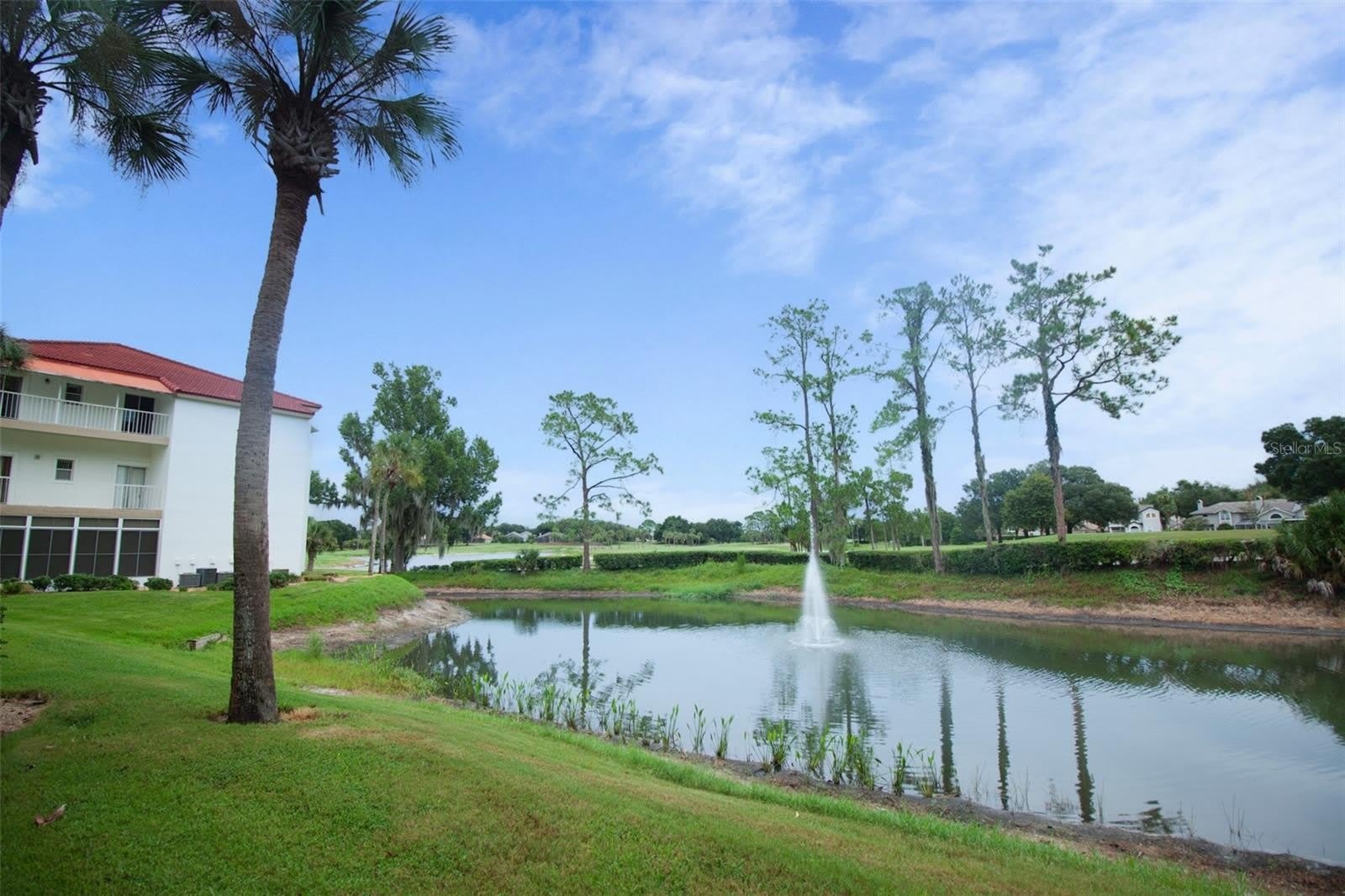 443 HAMPTONCREST Circle – photo 2